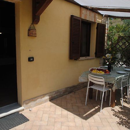 Agriturismo Il Sentiero Villa Montalto delle Marche Exterior foto