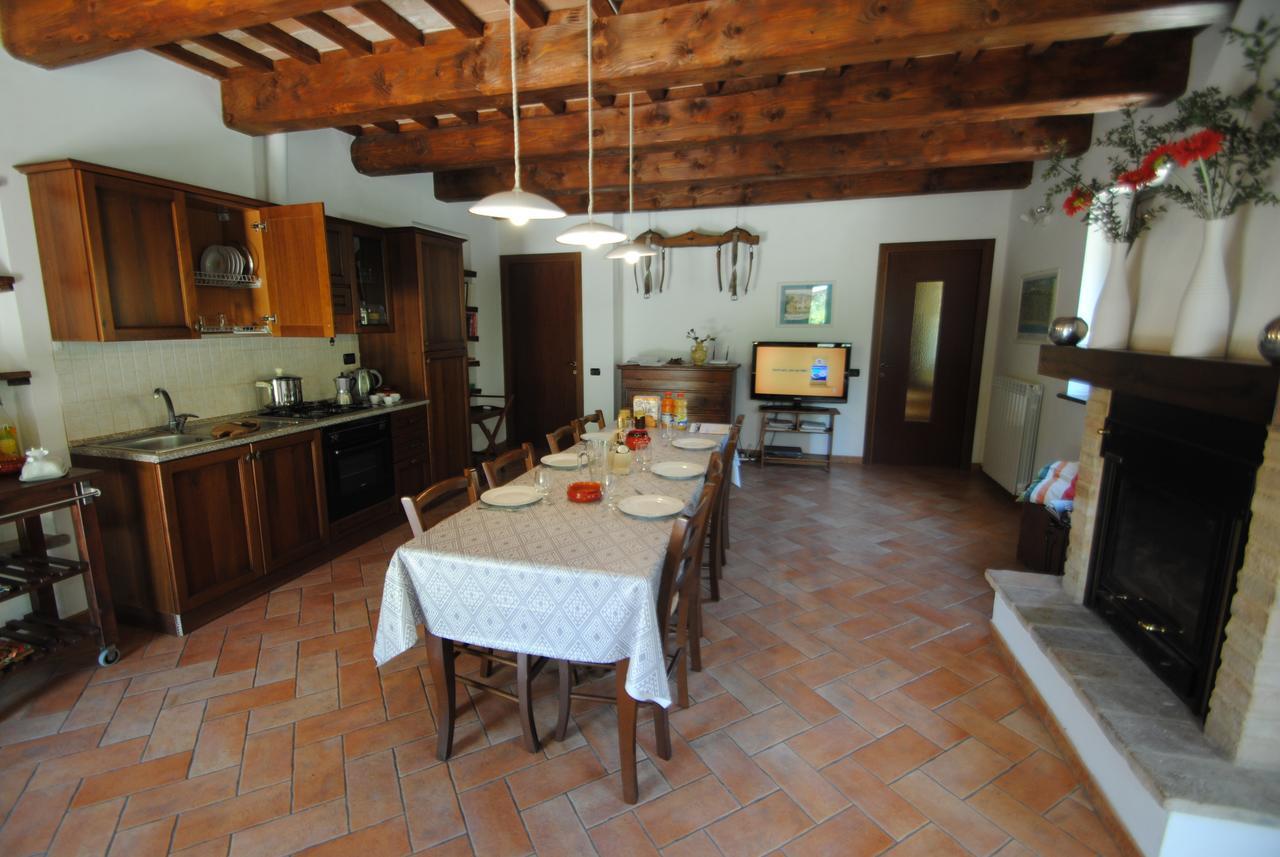Agriturismo Il Sentiero Villa Montalto delle Marche Exterior foto